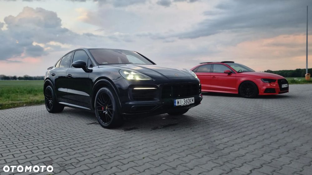 Porsche Cayenne - 14