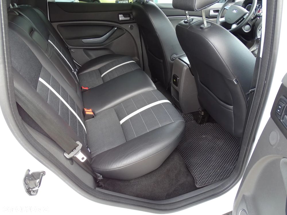 Ford Kuga 2.0 TDCi 4x4 White Magic - 20