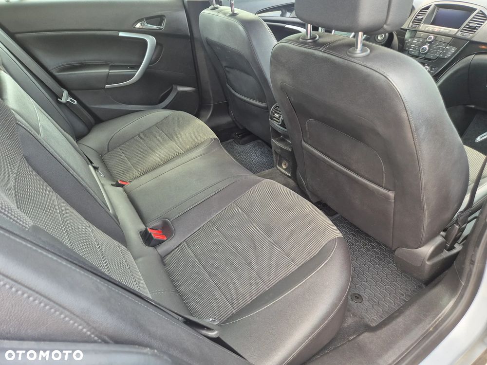 Opel Insignia 1.8 Cosmo - 11