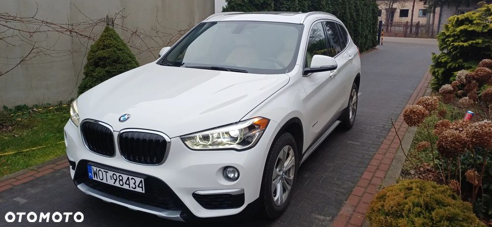 BMW X1 xDrive20i xLine - 1