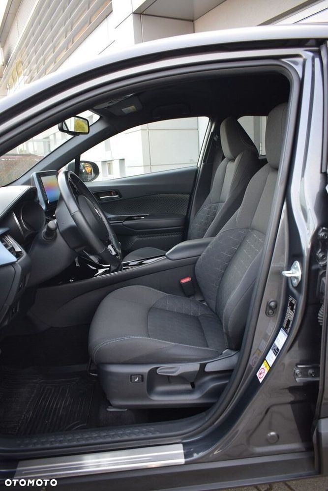 Toyota C-HR 1.2 T Style - 8