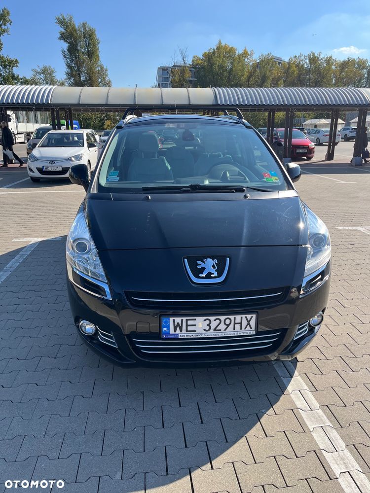 Peugeot 5008 2011 photo 2