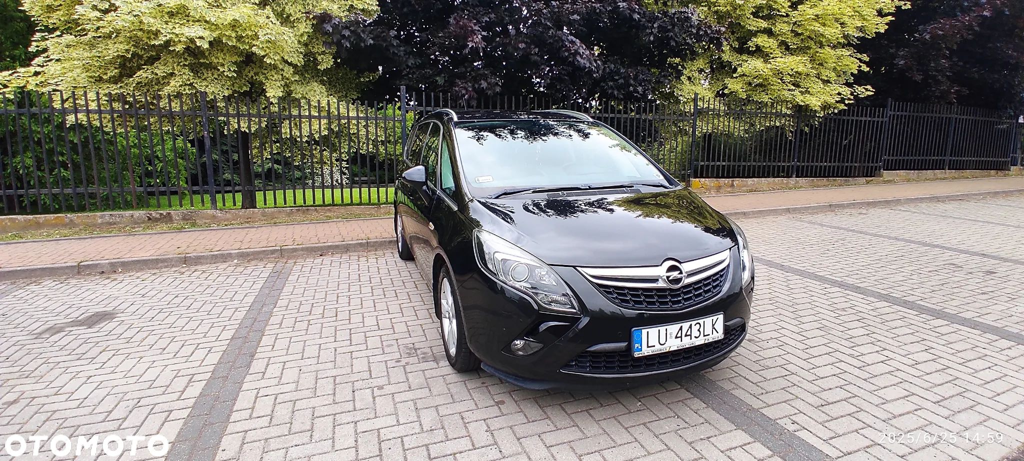 Opel Zafira 1.6 T SIDI Cosmo - 1