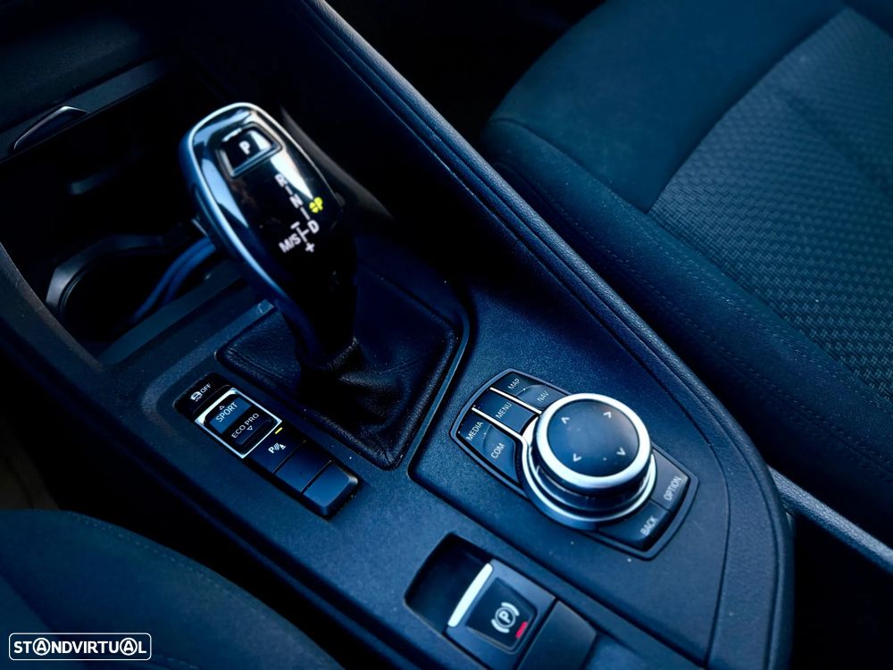 BMW X1 16 d sDrive Auto Advantage - 25