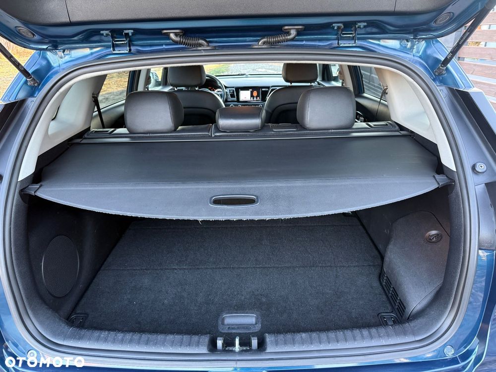 Kia Niro 1.6 GDI Hybrid L Business Line - 29