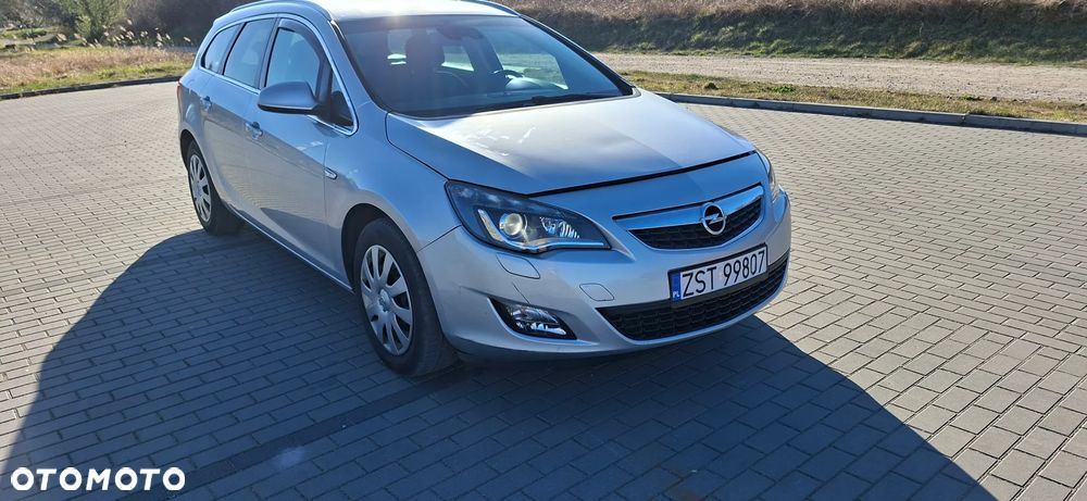 Opel Astra - 2