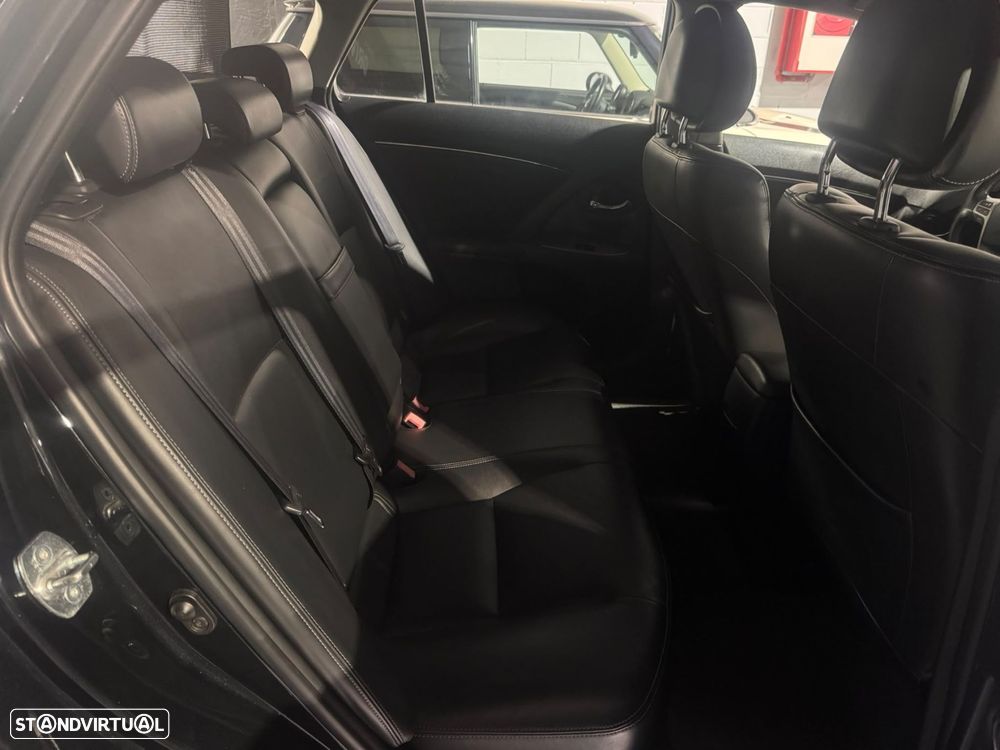 Toyota Avensis SW - 26