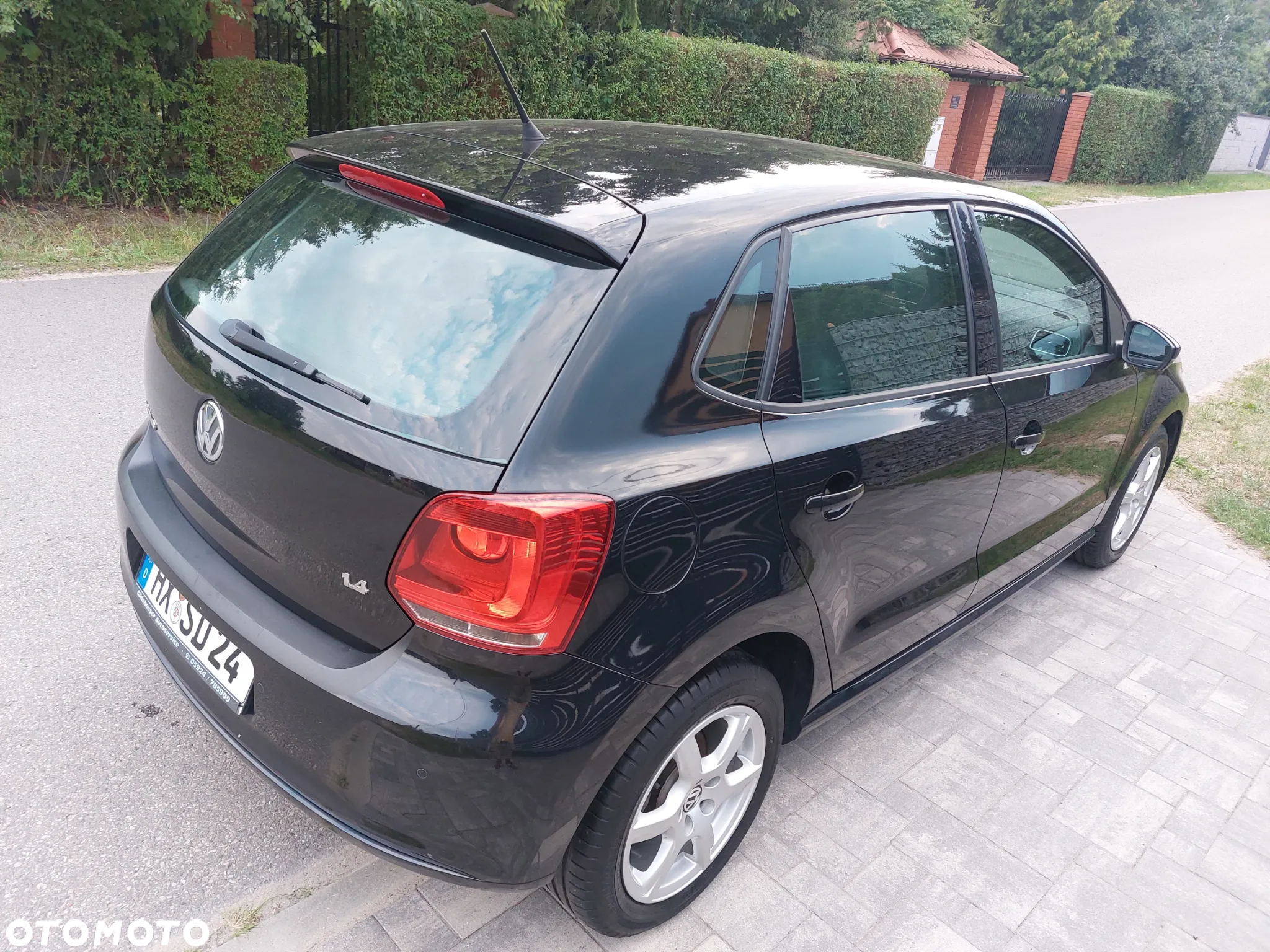 Volkswagen Polo 1.4 16V Comfortline - 11