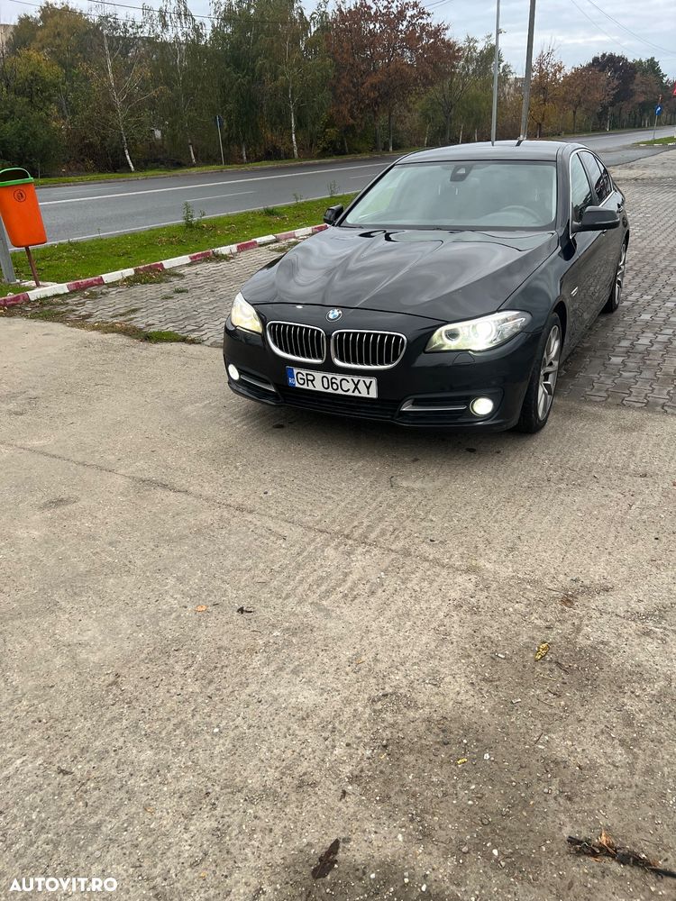 BMW Seria 5 525d xDrive AT - 1