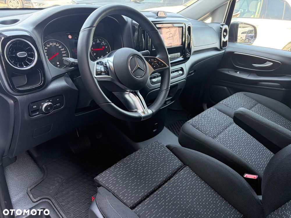 Mercedes-Benz Vito 116 Furgon Długi - 12
