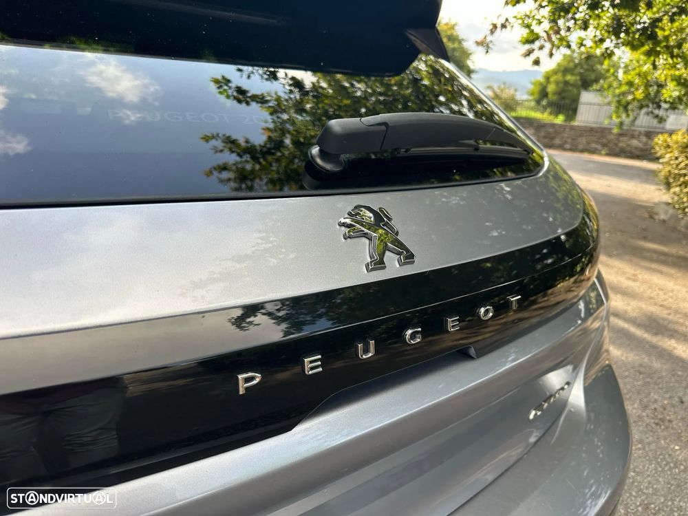 Peugeot e-208 50 kWh GT Line - 18