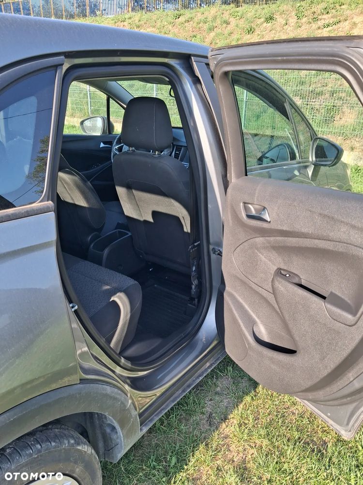 Opel Crossland X 1.2 Enjoy - 4