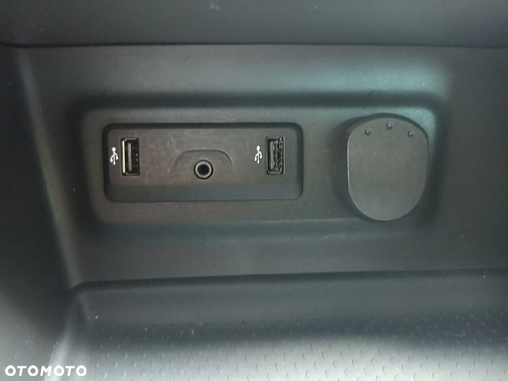 Renault Megane ENERGY dCi 130 GT LINE - 34