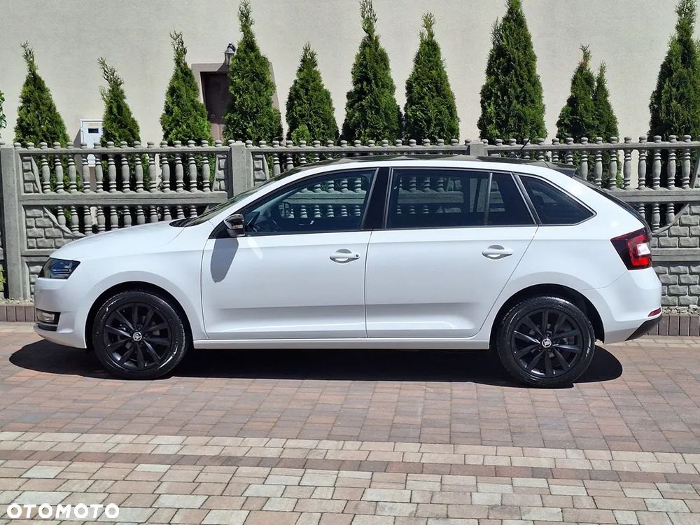 Skoda RAPID Spb 1.0 TSI Style - 27