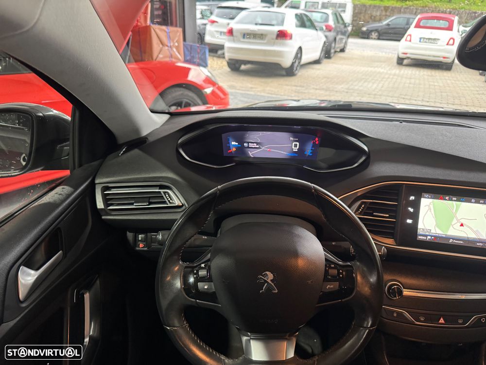 Peugeot 308 SW 1.5 BlueHDi Style - 14