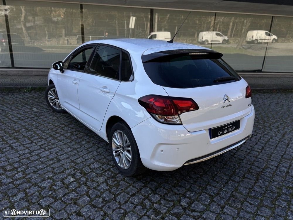 Citroën C4 — fotografia 6