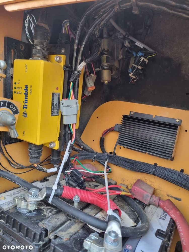 Caterpillar D6K CAT NISKI PRZEBIEG 1600h - 13