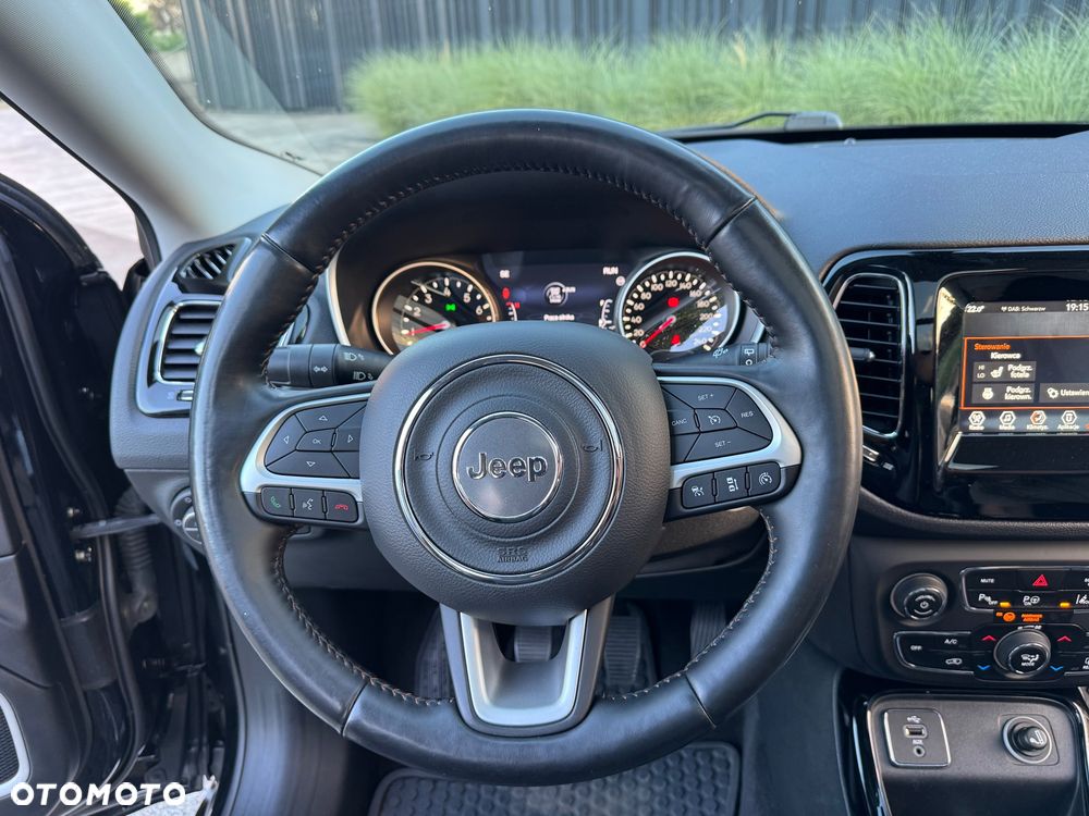 Jeep Compass 1.4 TMair Limited FWD S&S - 36