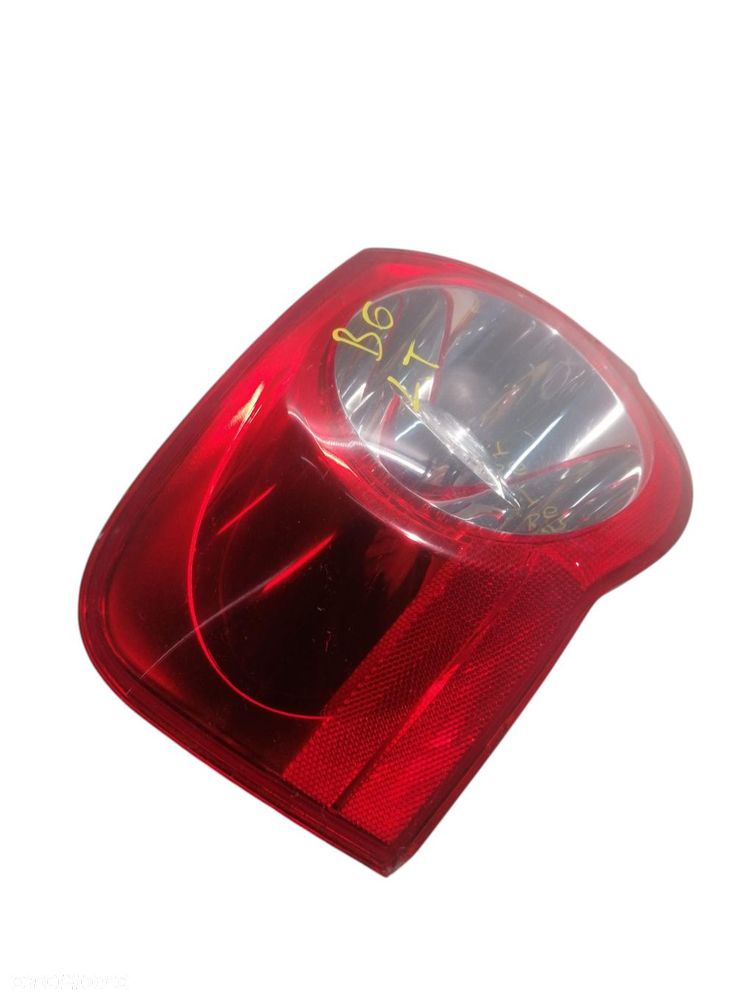 LAMPA LEWA TYLNA TYŁ VW PASSAT B6 KOMBI 3C9945095N - 3