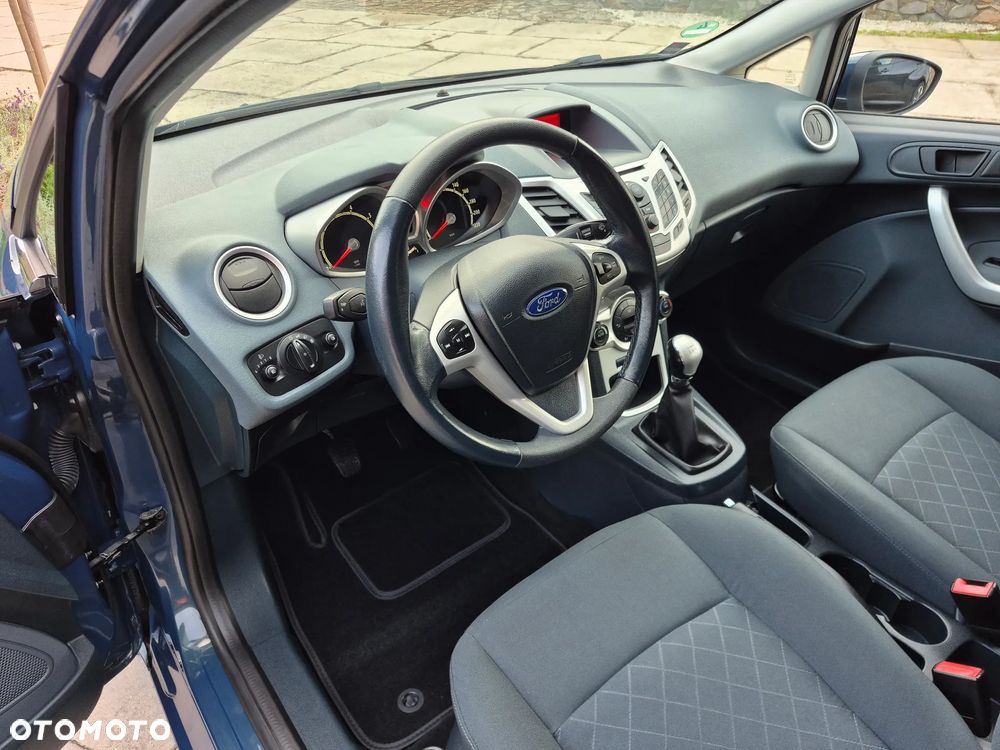 Ford Fiesta 1.25 Ghia EU5 - 20