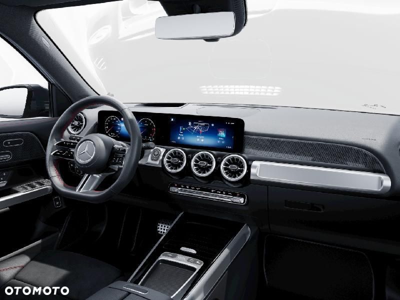 Mercedes-Benz GLB - 5