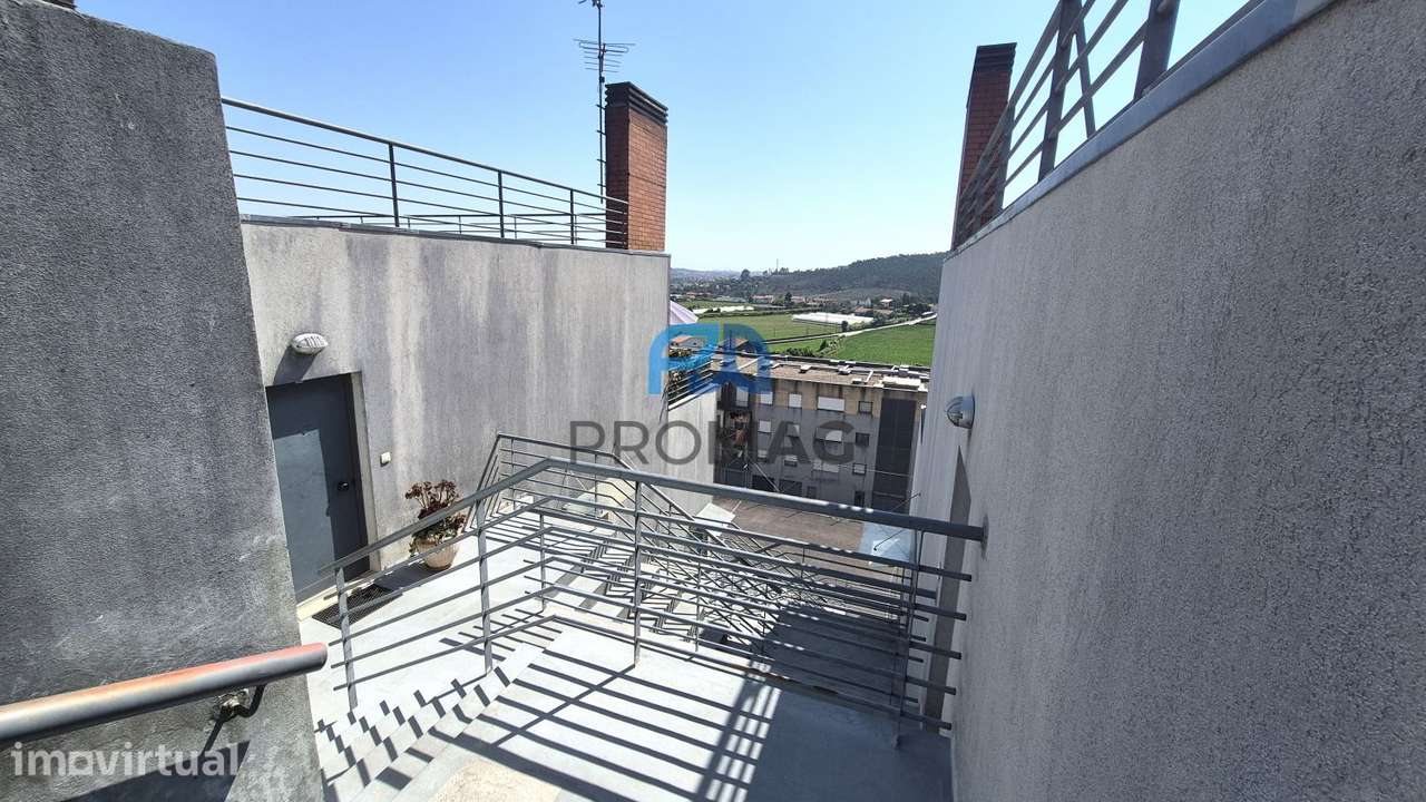 Harmonioso Apartamento T3 em Alfena - Grande imagem: 3/44