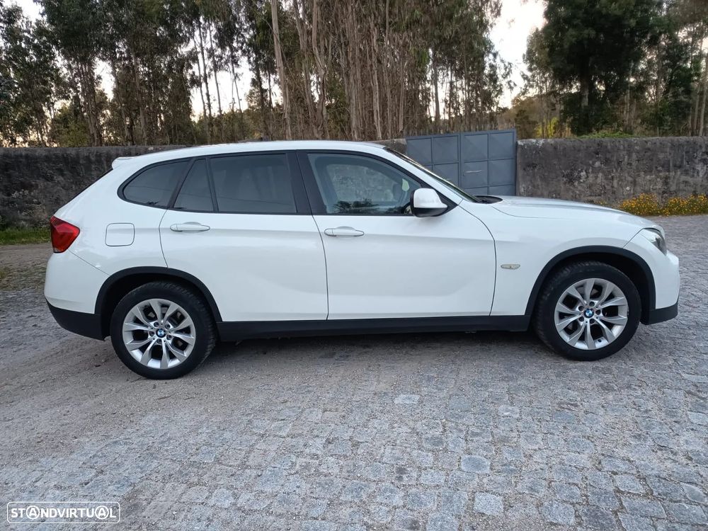 BMW X1 sDrive18d xLine - 4