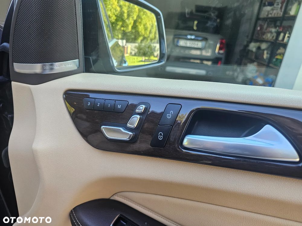 Mercedes-Benz GLS 450 4Matic 9G-TRONIC - 29