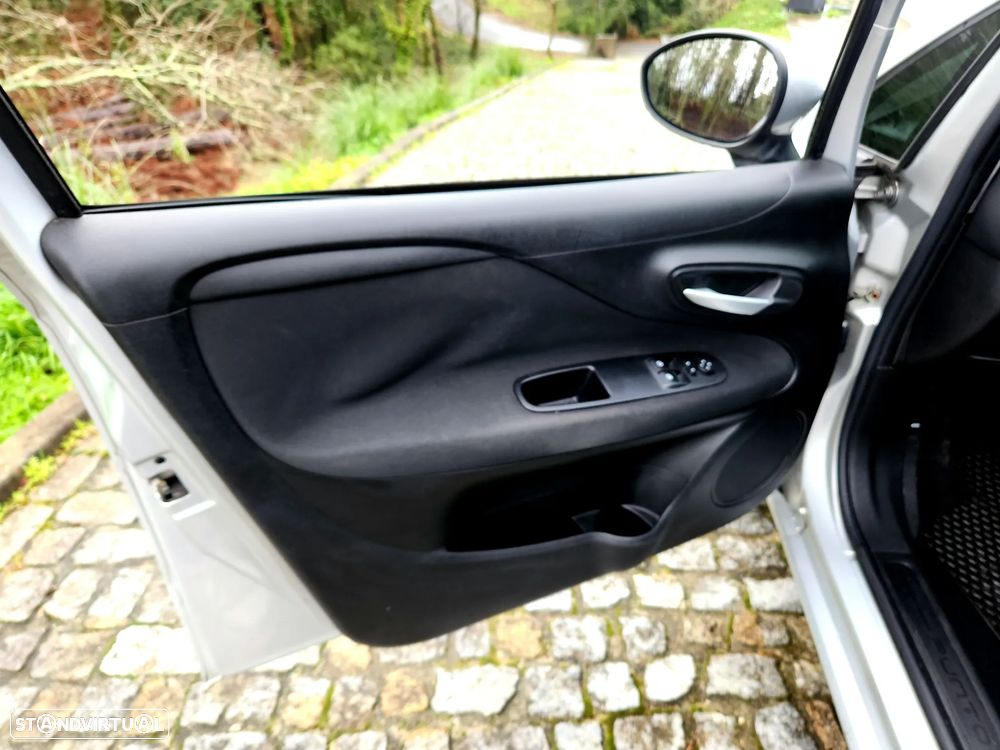 Fiat Punto 1.2 Lounge Start&Stop - 17