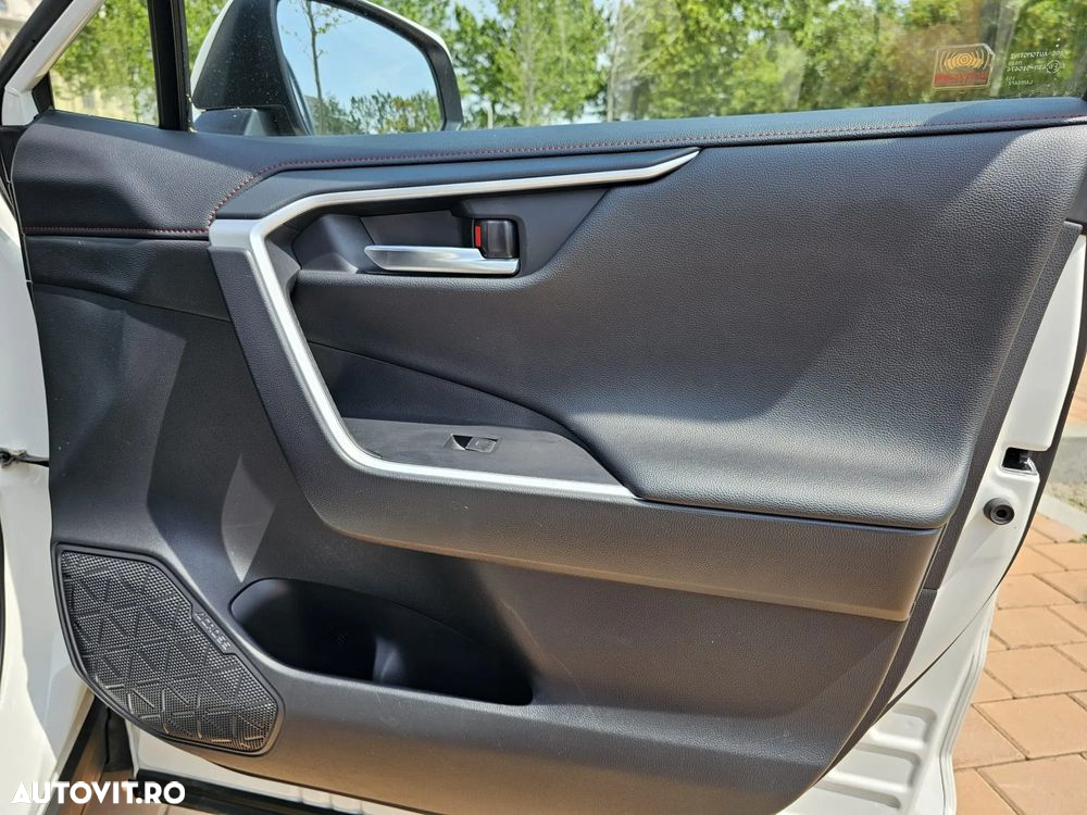 Suzuki Across 2.5 PHEV Luxus - 24