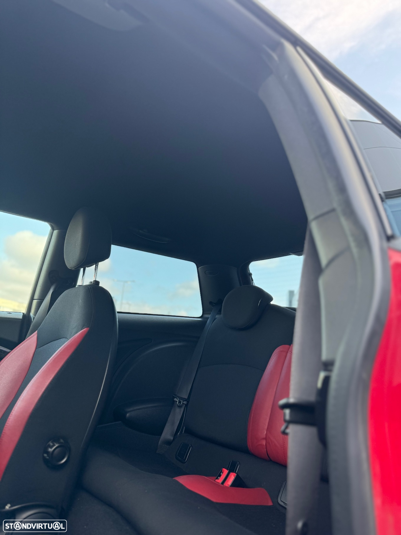 MINI 3 Portas John Cooper Works - 13
