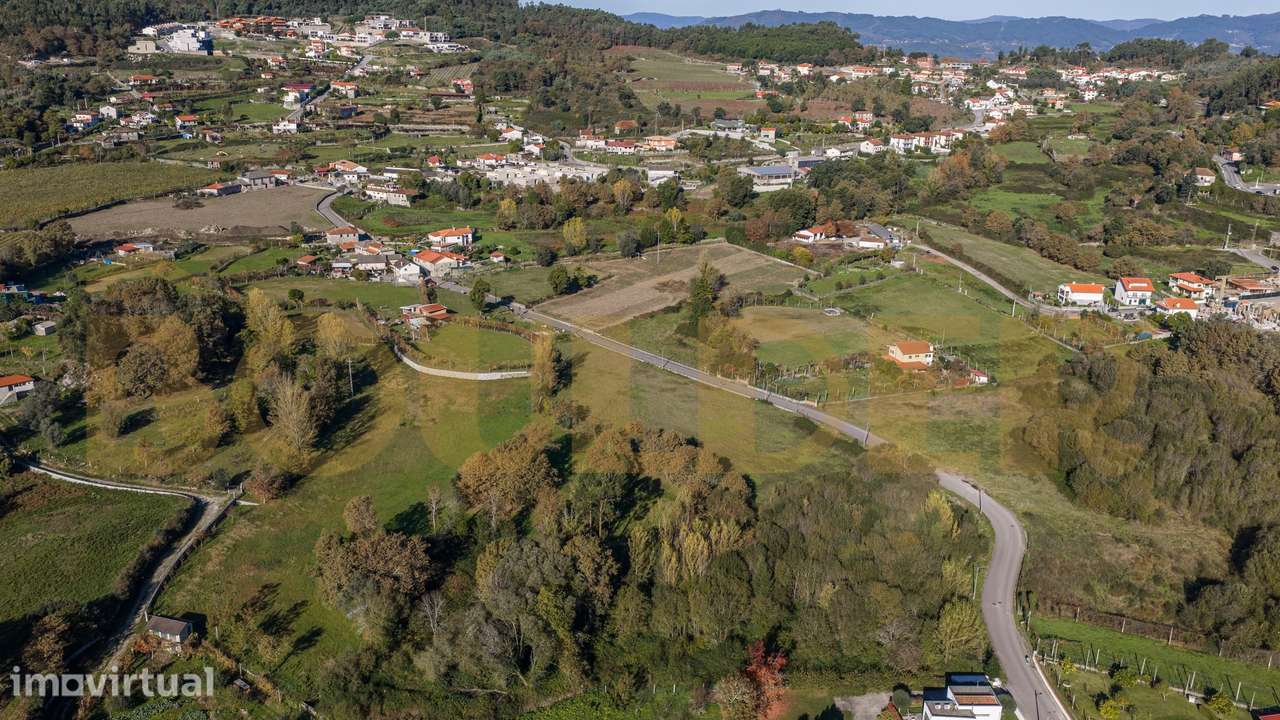 Terreno em Lanhoso - Grande imagem: 4/38