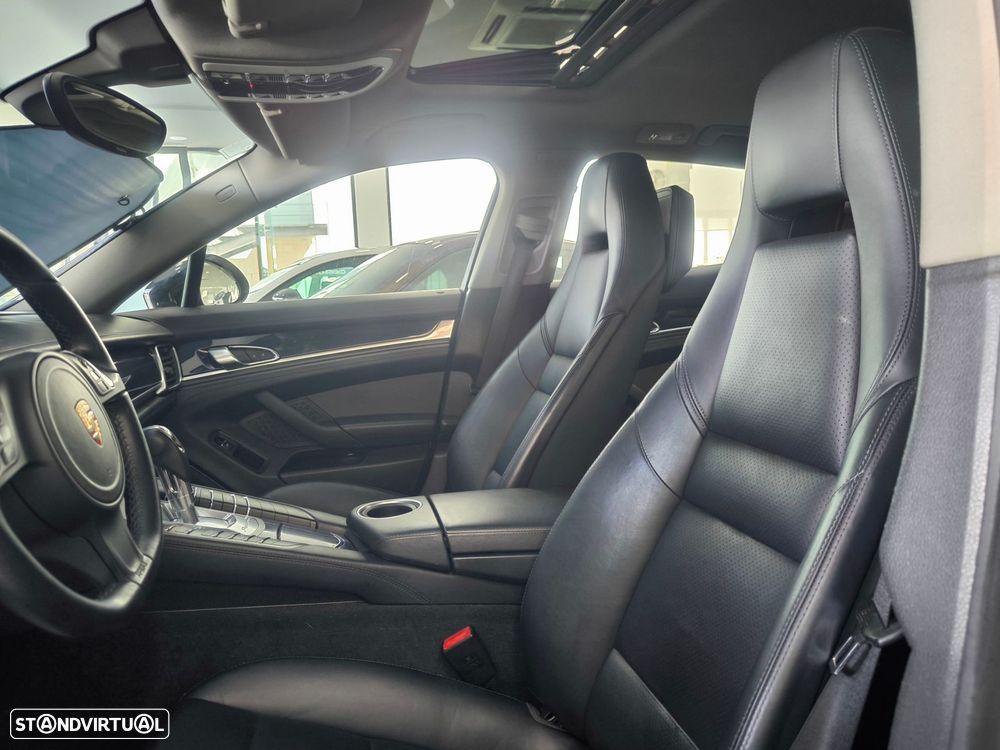 Porsche Panamera Platinum Edition - 13