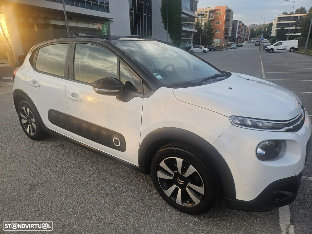 Citroën C3 1.2 PureTech Shine - 10
