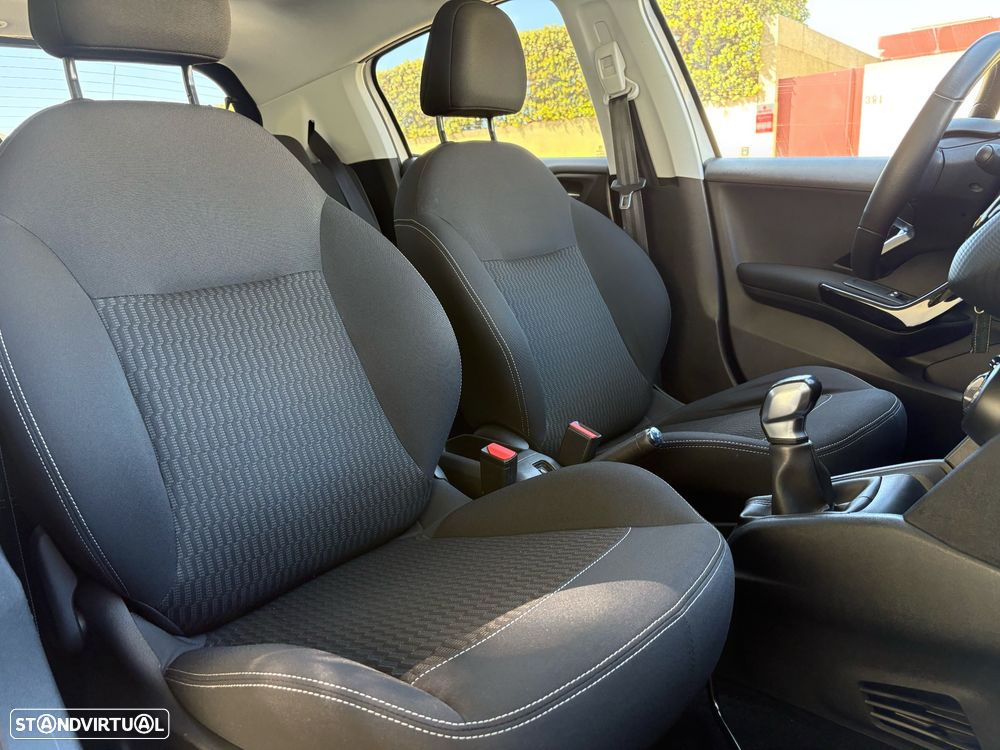 Peugeot 208 1.6 BlueHDi Style - 7