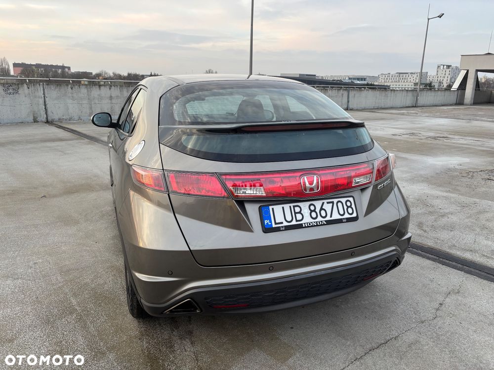 Honda Civic 1.8 Comfort - 5