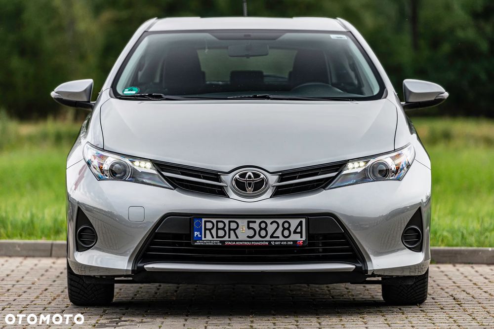 Toyota Auris 1.33 Dual-VVT-i Comfort - 14