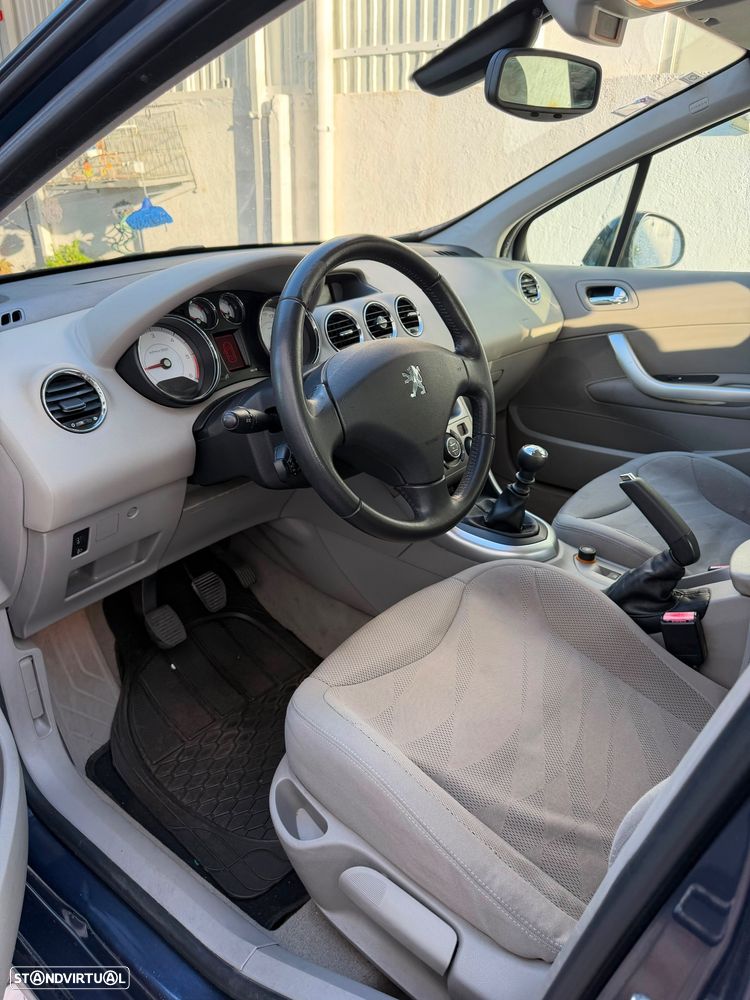 Peugeot 308 1.6 HDi Executive CVM6 - 9