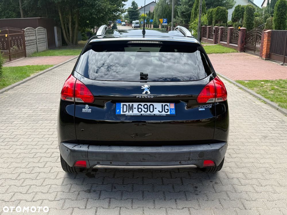 Peugeot 2008 1.6 e-HDi Allure S&S - 8