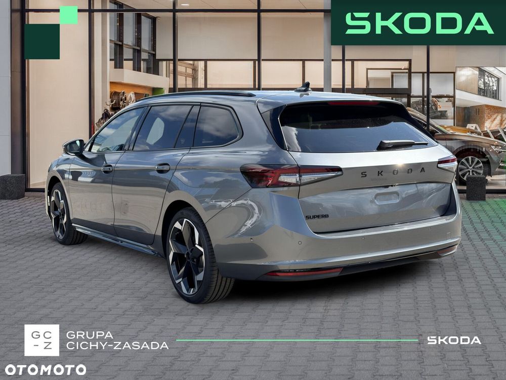 Skoda Superb 2.0 TSI Sportline DSG - 4