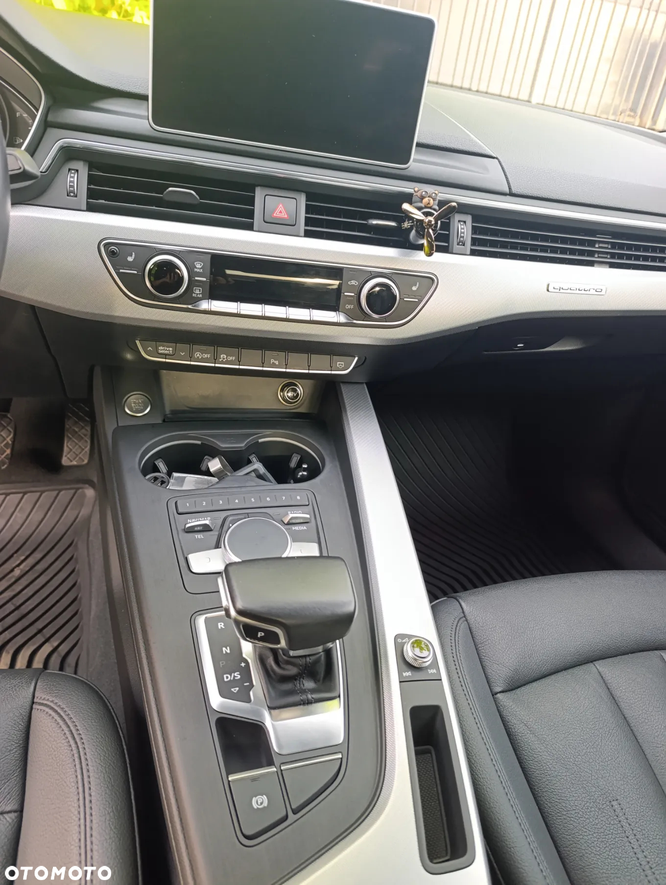 Audi A4 2.0 TFSI Quattro S tronic - 14