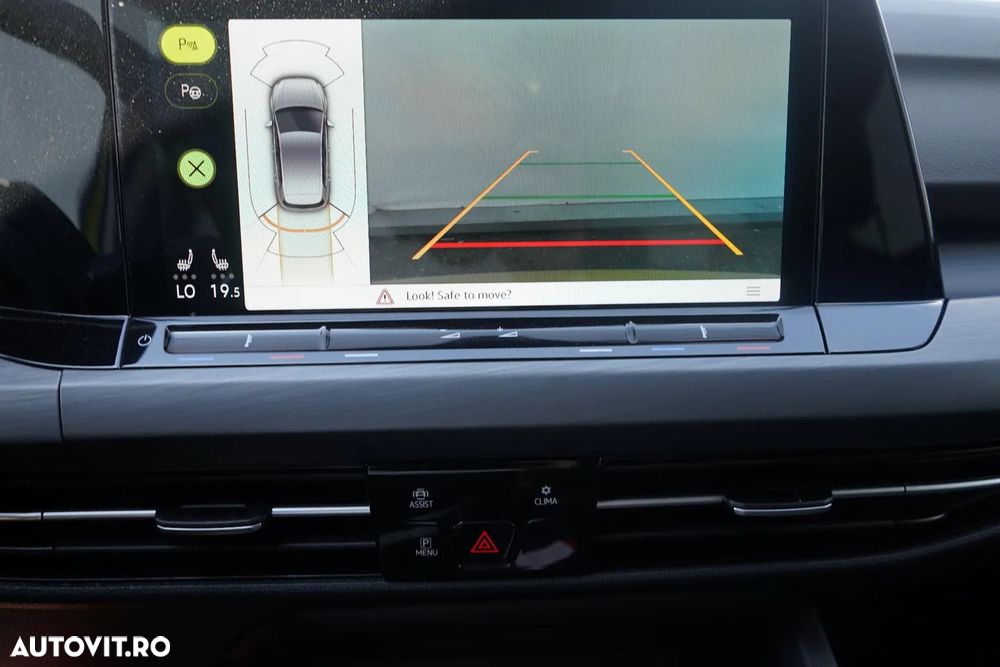 Volkswagen Golf 1.5 eTSI ACT DSG MHEV Style - 11