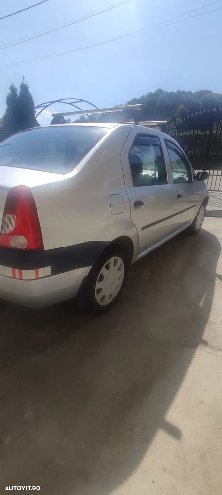 Dacia Logan 1.4 MPI Laureate - 11