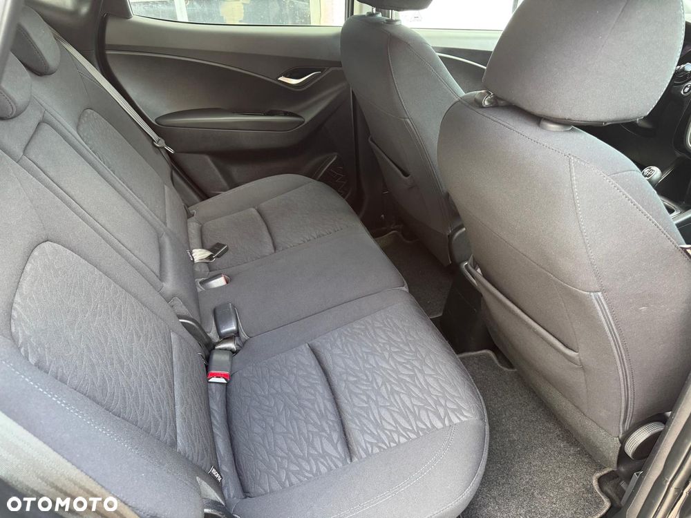 Hyundai ix20 - 36
