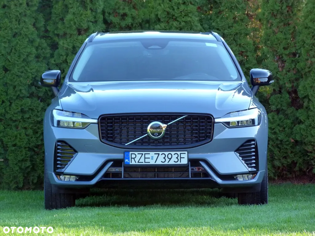 Volvo XC 60 B5 B AWD R-Design - 5