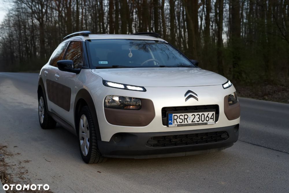 Citroën C4 Cactus 1.2 PureTech Feel Edition - 1