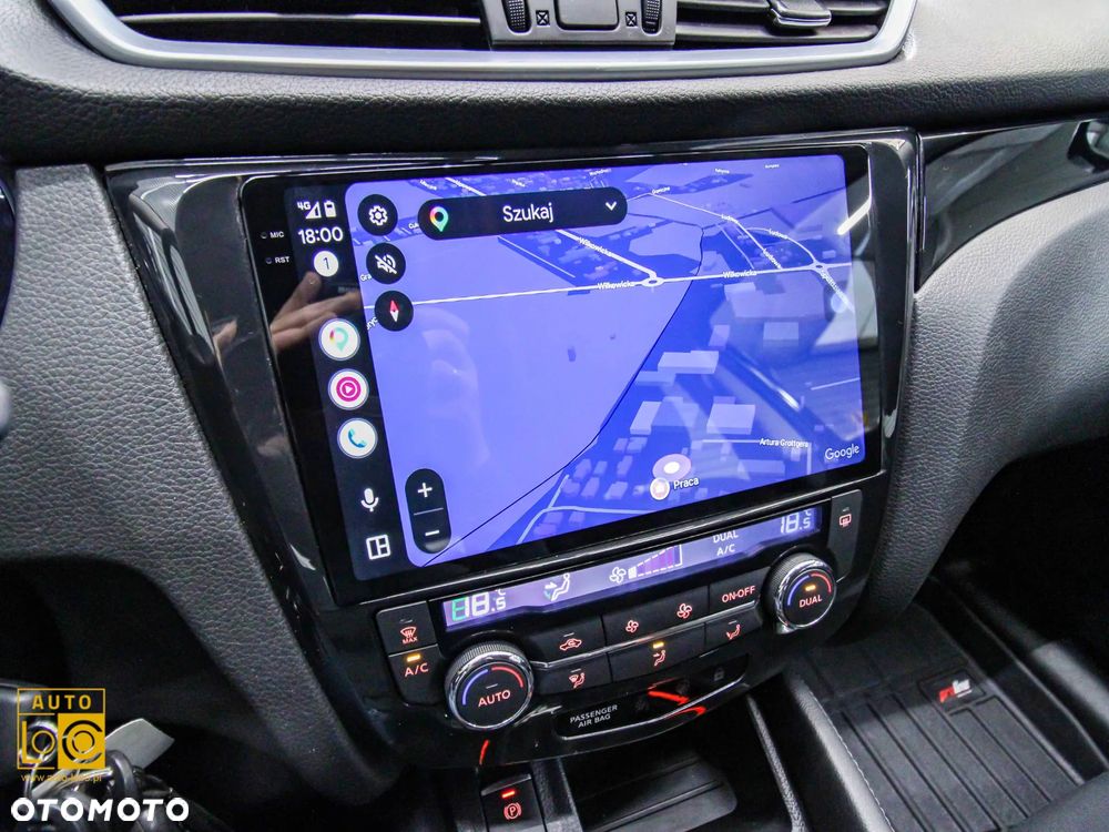 Nissan Qashqai 1.2 DIG-T N-Connecta EU6 - 18