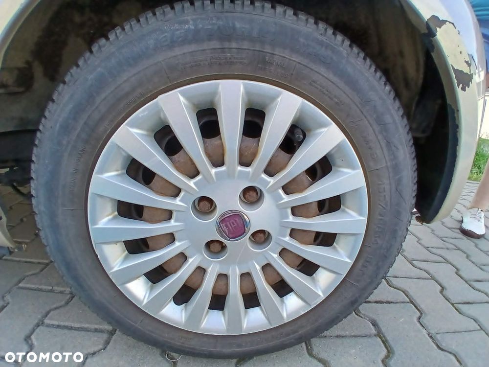 Fiat Punto - 15