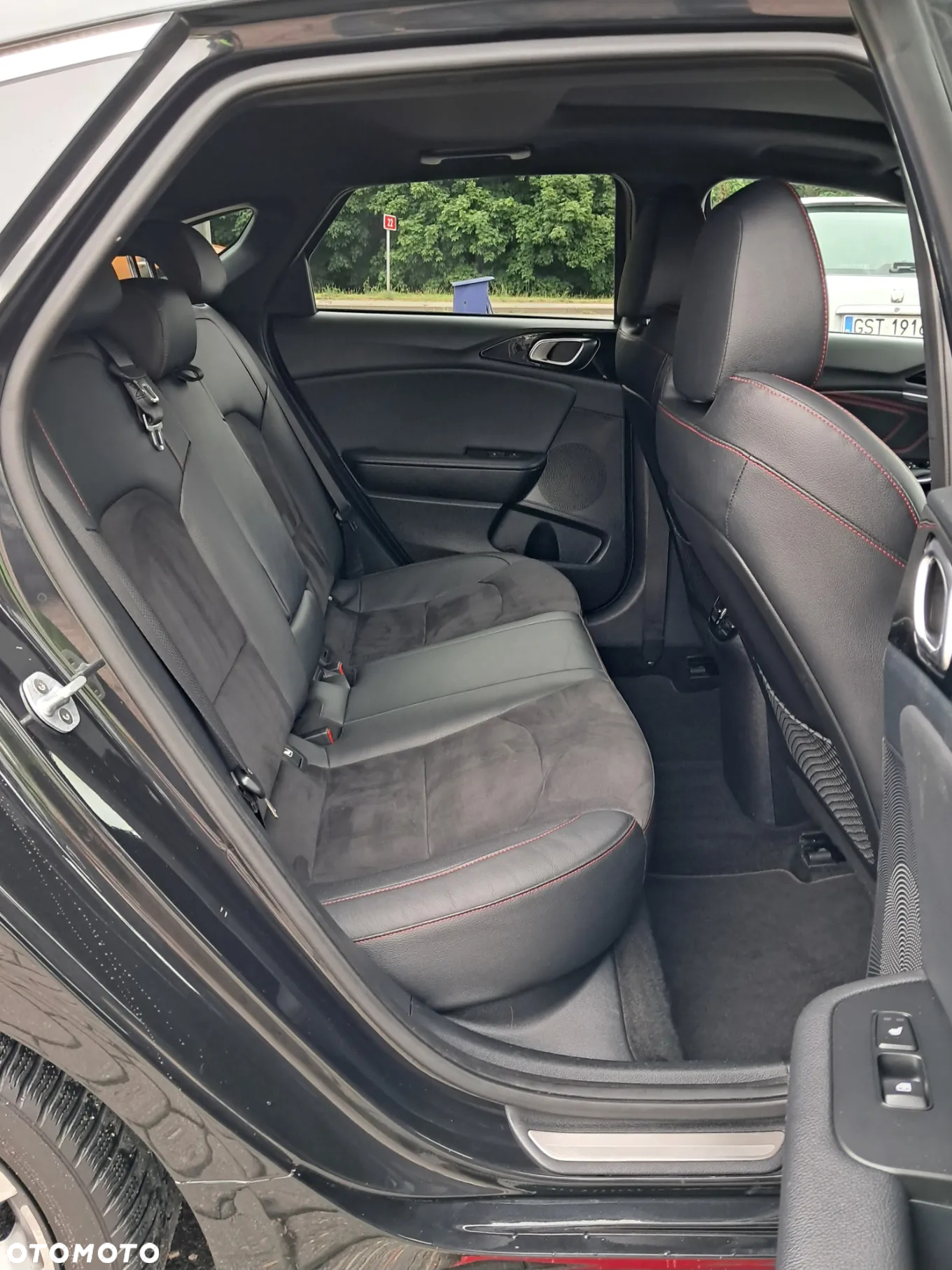 Kia ProCeed 1.6 T-GDI GT - 13