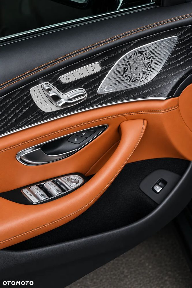Mercedes-Benz AMG GT - 17